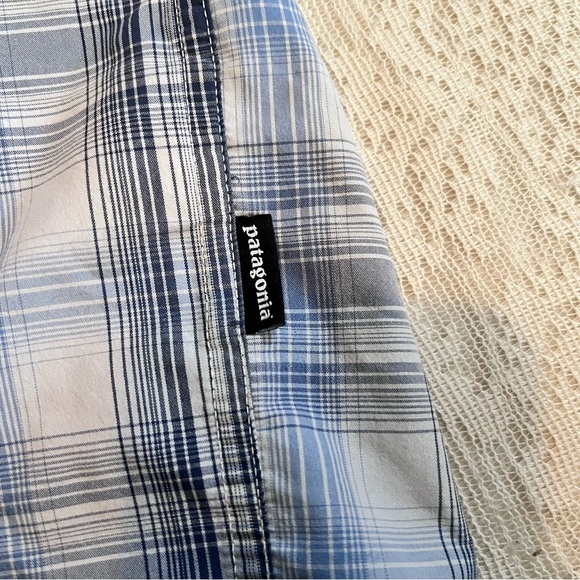 Men's Patagonia Sun stretch blue plaid shirt - Picture 7 of 13